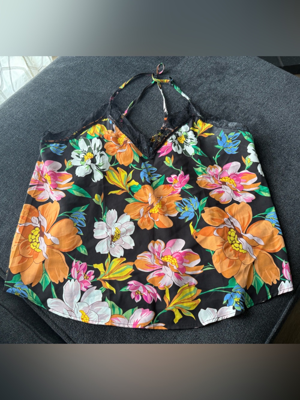 Mixed Tank Tops - Picture 4 of 5